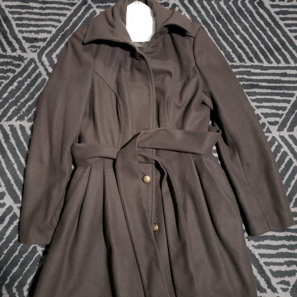Coat - Picture 5 of 8